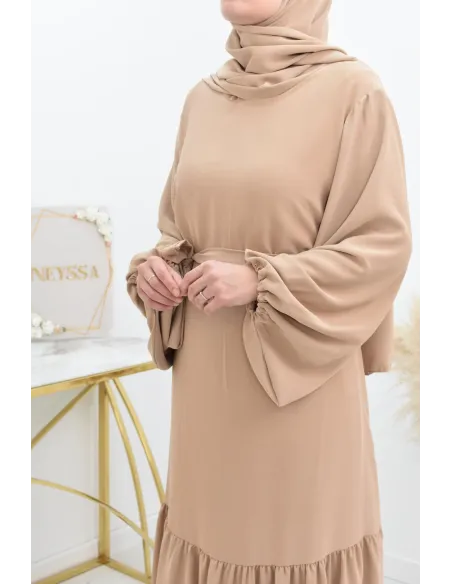 Langes Gebetskleid mit integriertem Hijab, weite und fließende Abaya von Neyssa.