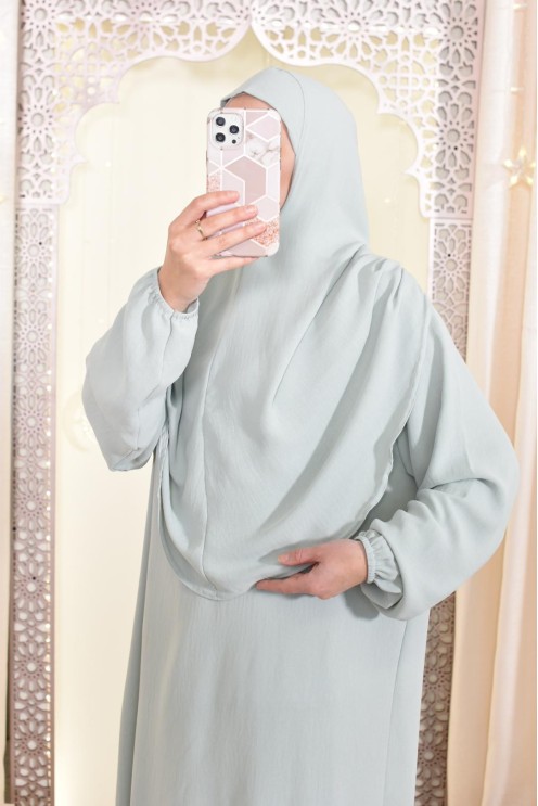Robe de prière avec hijab intégré pas cher facile à enfiler