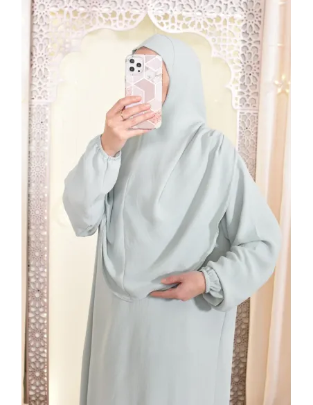 Robe de prière avec hijab intégré pas cher facile à enfiler