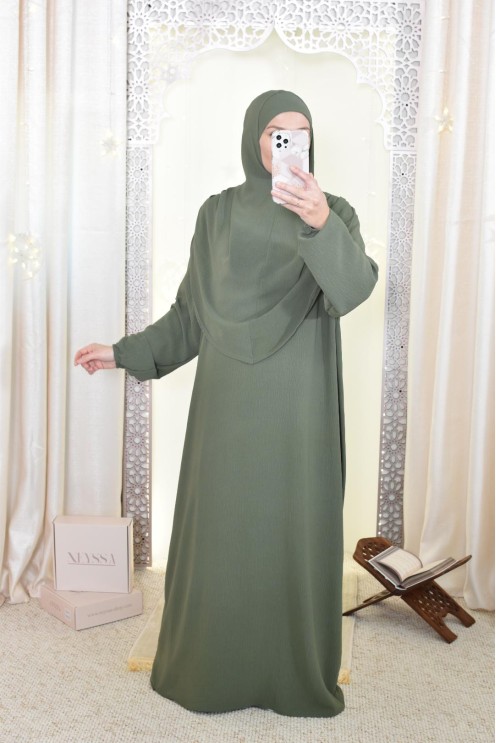 Robe de prière avec hijab intégré pas cher facile à enfiler
