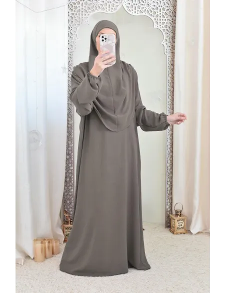 Robe de prière avec hijab intégré pas cher facile à enfiler