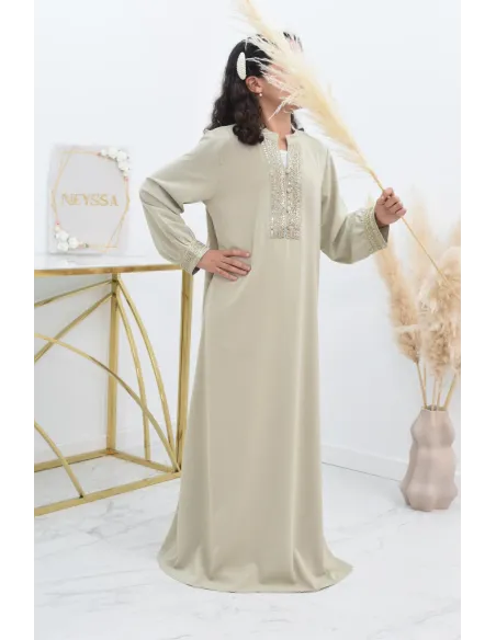 Une Abaya duo mère et fille inspiration caftan pour l'Aïd 2022