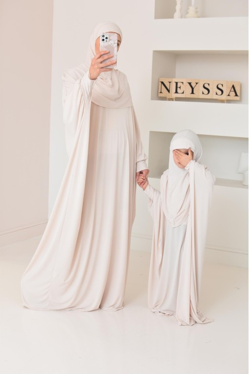 Robe de prière mère fille pas cher par Neyssa création