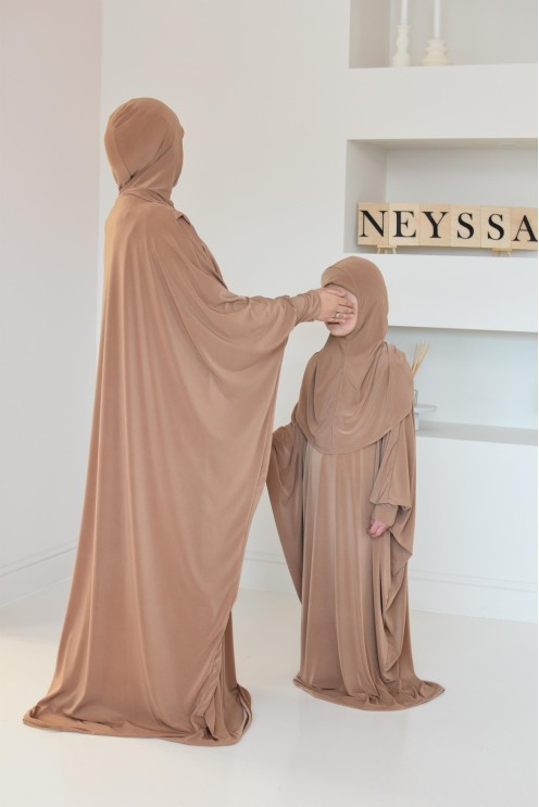 Robe de prière mère fille pas cher par Neyssa création, idéale ramadan