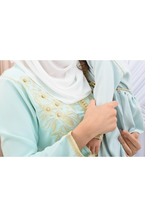 Tunique style Caftan broderie Marocaine sfifa Vert eau Haute de gamme