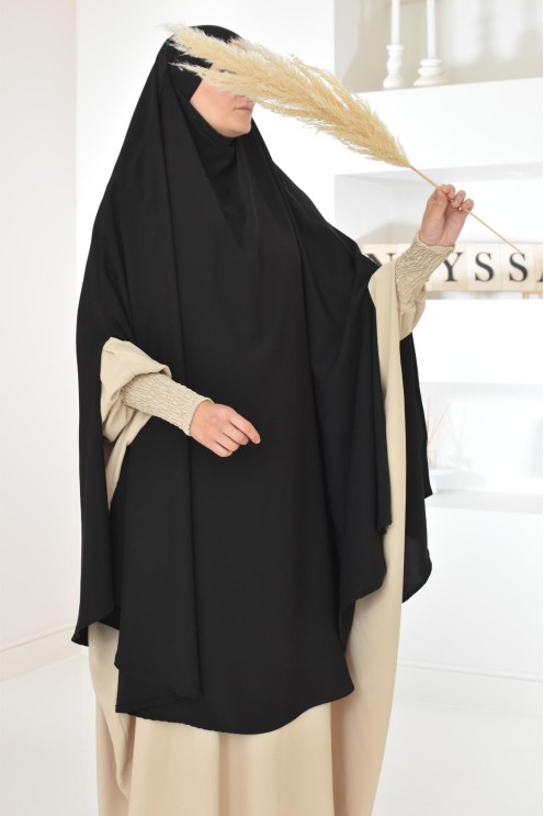 Long khimar 2 fentes en soie de Médine femme musulmane voilée. Parfait pour le quotidien.