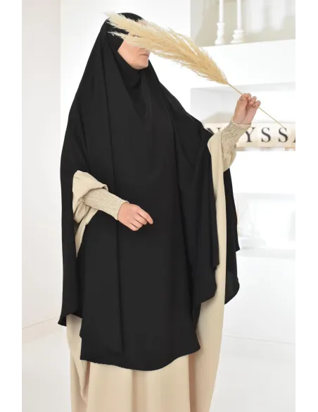 Long khimar 2 fentes en soie de Médine femme musulmane voilée. Parfait pour le quotidien.
