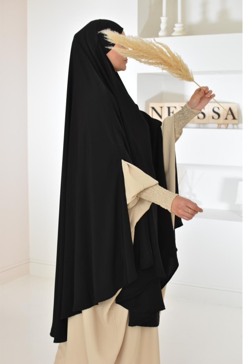 Long khimar 2 fentes en soie de Médine femme musulmane voilée. Parfait pour le quotidien.