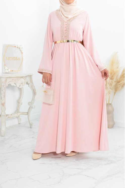 Robe longue de fête rose brodée cintrée robe ample femme musulmane