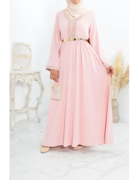 Robe longue de fête rose brodée cintrée robe ample femme musulmane