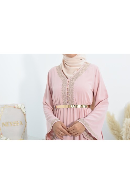 Robe longue de fête rose brodée cintrée robe ample femme musulmane