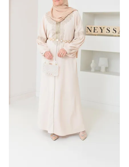 Abaya Aïd beige brodée manches bouffantes. couleur dorée