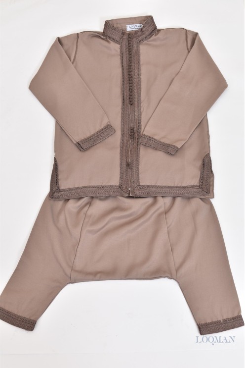 Ensemble Jabador marocain garçon 2 pièces taupe avec tunique brodée et sarouel