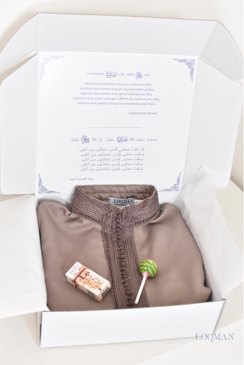 Ensemble Jabador marocain garçon 2 pièces taupe avec tunique brodée et sarouel