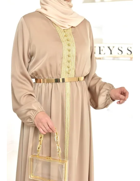 Abaya brodée cintrée robe ample style caftan femme musulmane