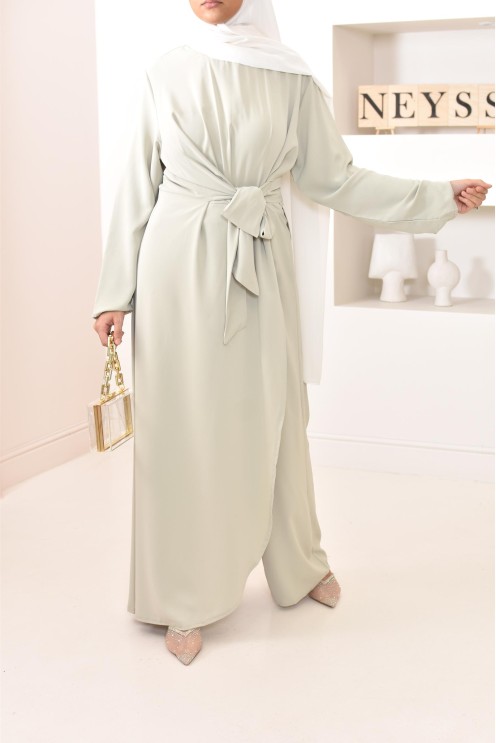 1-piece green jumpsuit: integrated tunic and palazzo, modest outfit.
