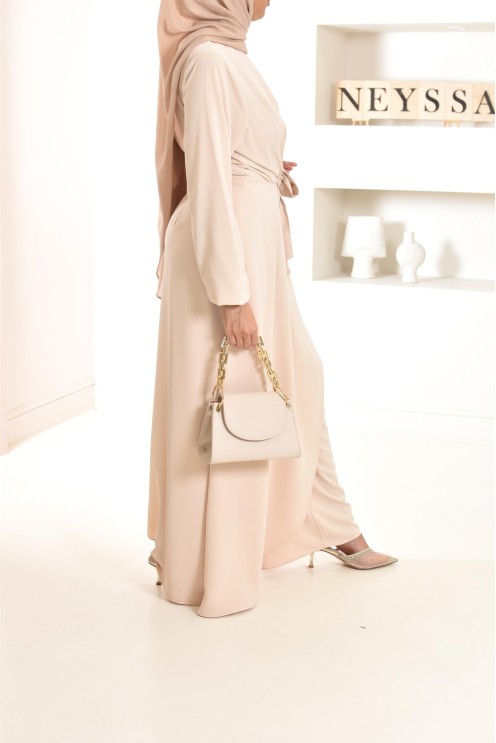 1-piece jumpsuit, tunic and integrated palazzo, ideal for events