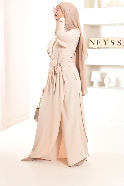 1-piece jumpsuit, tunic and integrated palazzo, ideal for events