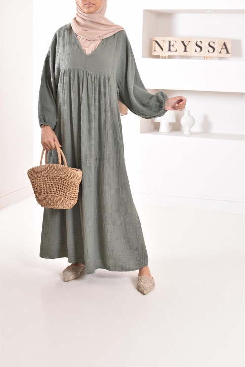 Longue Tunique femme évasée style modest fashion col V.