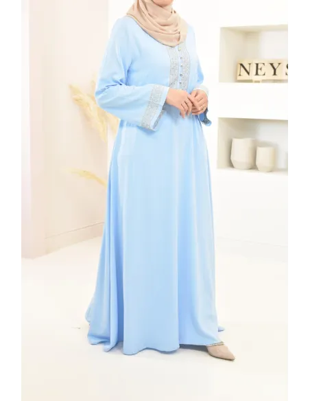 Robe longue détails brodées cintré robe ample femme musulmane