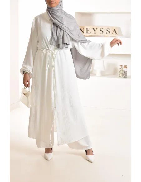 Classy and chic veiled woman top and bottom set with palazzo 