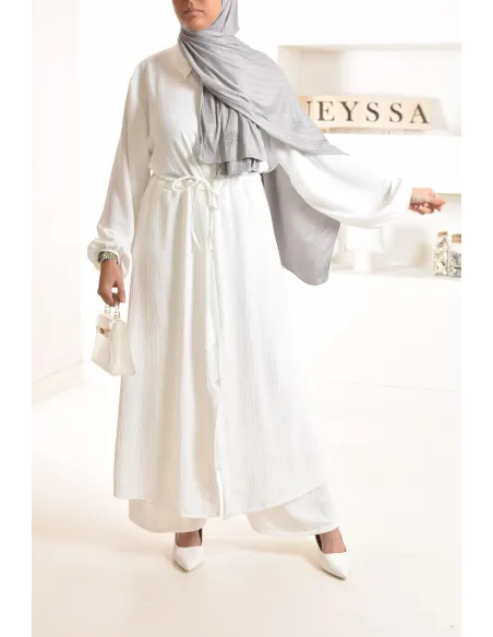 Classy and chic veiled woman top and bottom set with palazzo 