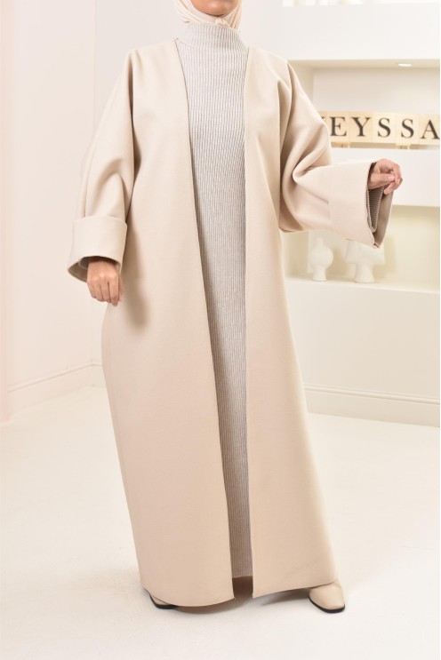 manteau beige papillon extra oversize, facile à enfiler, coupe pudique