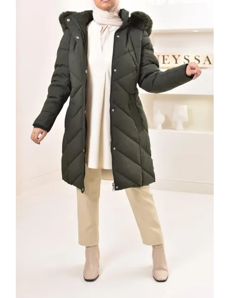 Doudoune longue kaki, matelassée, capuche et intérieur à fourrure