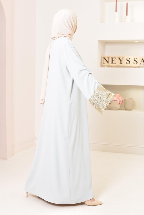 Long kimono brodée avec manches tulipes pour Aïd 2022