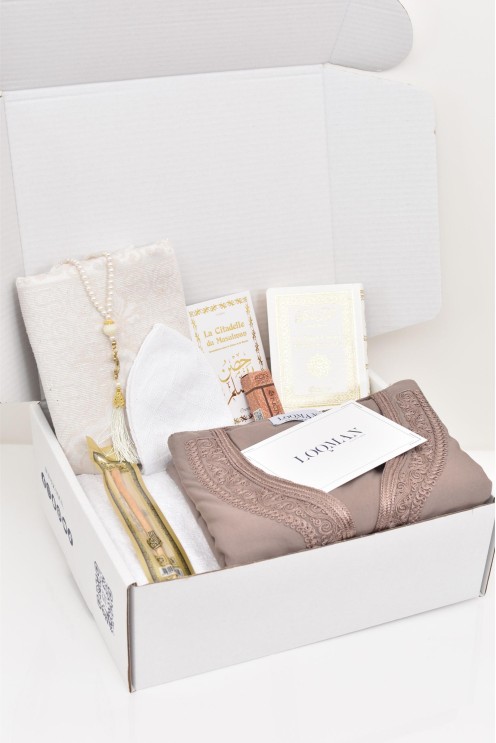 Box Omra Hajj Homme, gift idea, Ihram box, premium Qamis, prayer mats