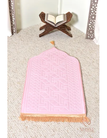 Thick velvet children's prayer mat with oriental motif