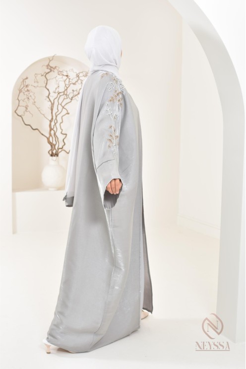 Ensemble abaya Dubaï kimono gris perle en organza Neyssa Shop