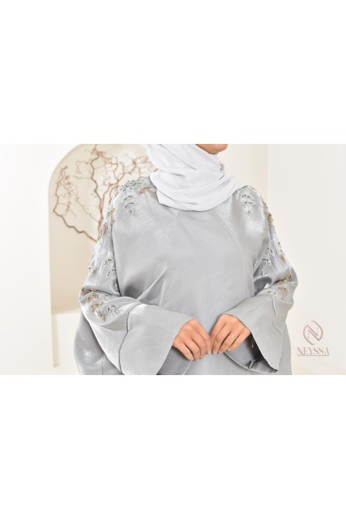 Ensemble abaya Dubaï kimono gris perle en organza Neyssa Shop