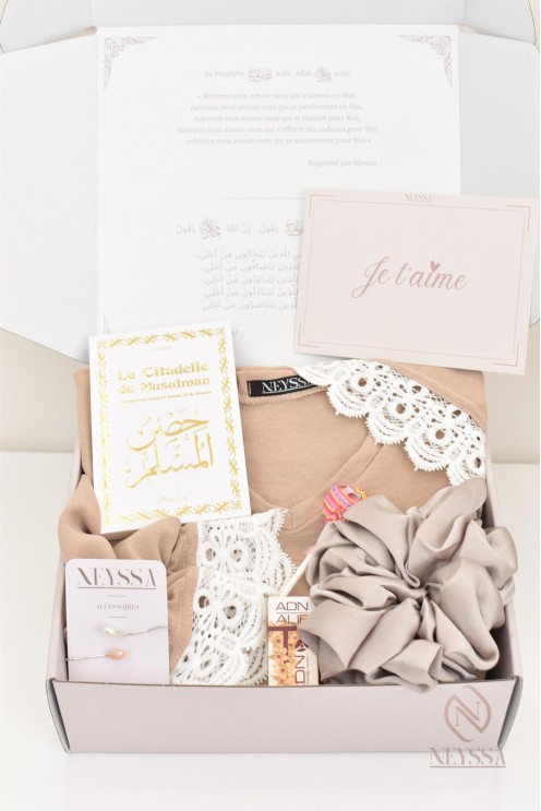 Geschenkbox für Mädchen zu Ramadan oder Eid, Neyssa shop