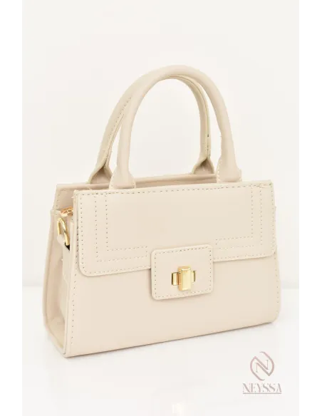 Sac trapèze ultra-tendance en similicuir chic pour modest fashion .