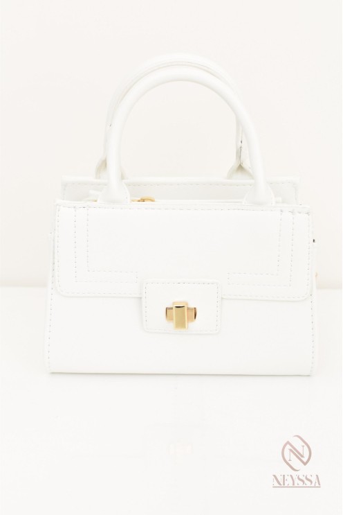 Sac trapèze ultra-tendance en similicuir chic pour modest fashion .