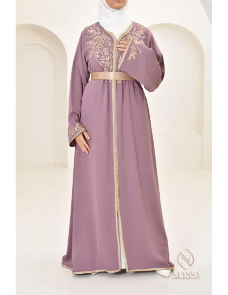 Robe caftan moderne idéale pour vos diverses occasions : Aïd, cérémonie...