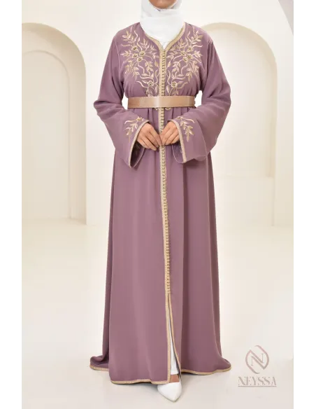 Robe caftan moderne idéale pour vos diverses occasions : Aïd, cérémonie...