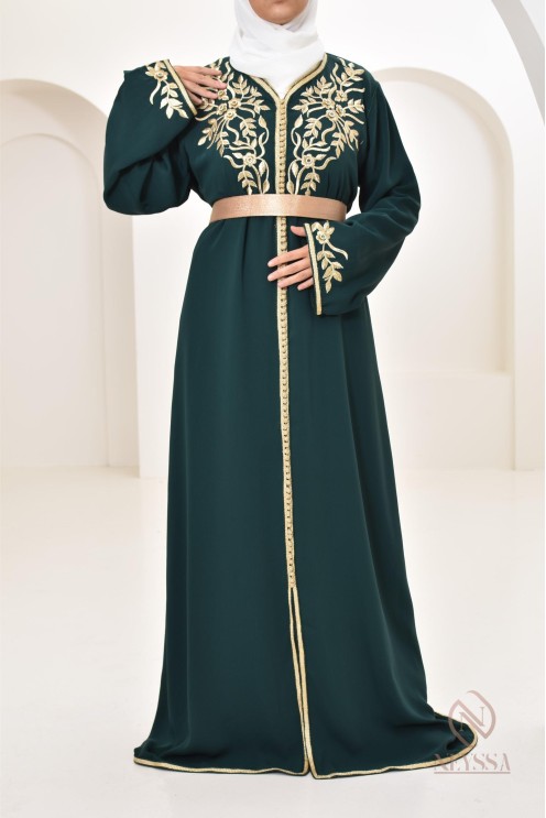 Caftan moderne avec broderies sfifa Haute couture marocaine vert bouteille