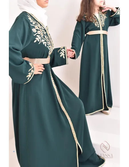 Traditional Moroccan caftan for girls, Ideal for Aid 2024, outfit idea