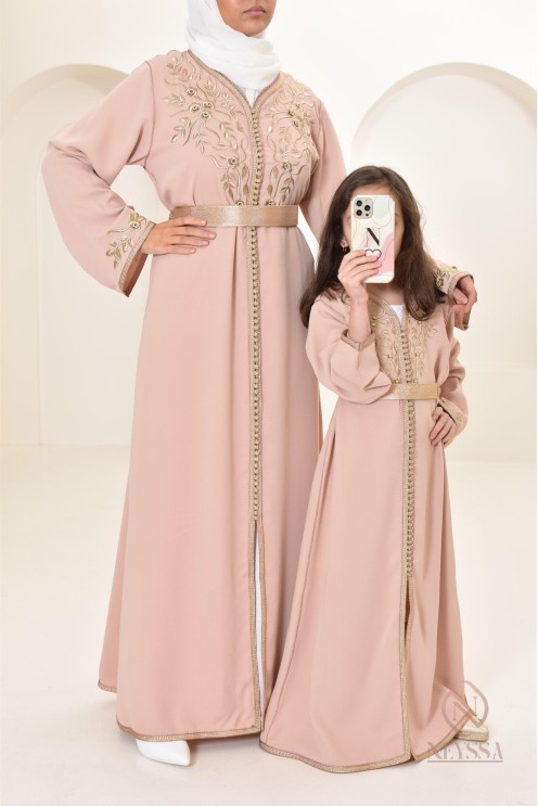 Abaya caftan pas cher moderne idéal tenue Aid 2024, hijabi, combo mère/fille