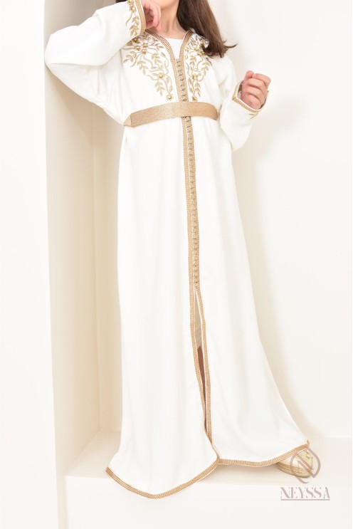 Caftan marocain pour jeune fille à porter pour divers évènements, by Neyssa.