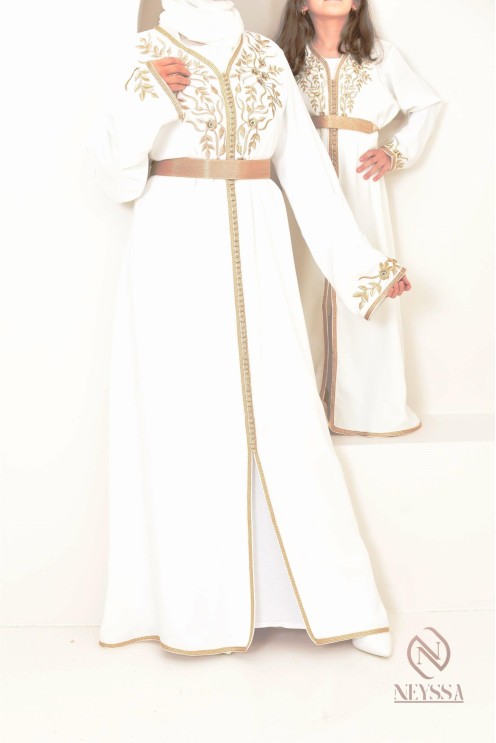 Caftan marocain pour jeune fille à porter pour divers évènements, by Neyssa.