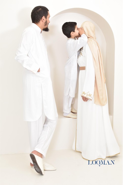 Robe caftan marocaine moderne idéal tenue Aid 2024, combo mère/fille