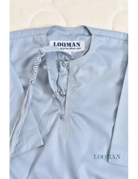 Qamis Bébé Émirati élaboré spécialement pour vos petits. Confection Neyssa