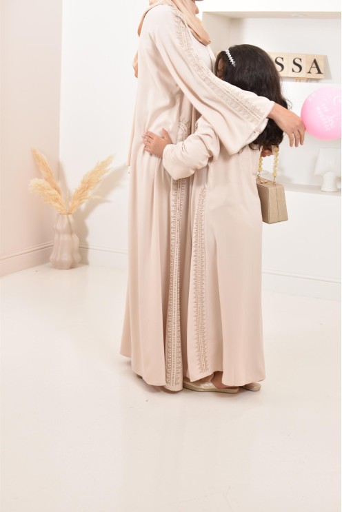 Abaya caftan duo mère et fille, avec broderie motif oriental, soie de Médine