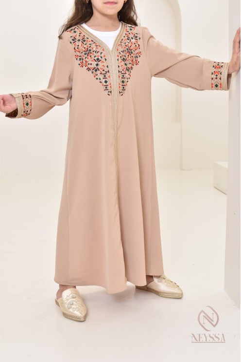 Djellaba avec motifs orientaux, pour tous vos événements importants 