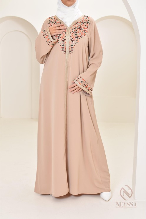 Djellaba avec motifs orientaux, pour tous vos événements importants 