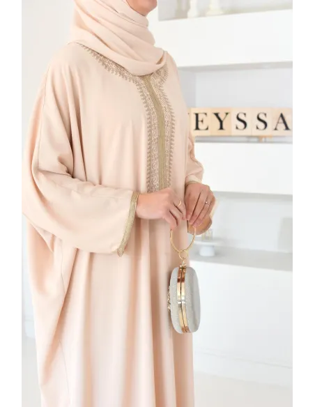 Gandoura beige brodée couleur dorées et manches oversize pour l'Aïd