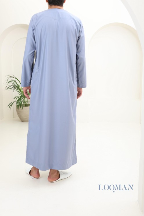 Qamis homme Émirati bleu jean, tissu haut de gamme, idée cadeau